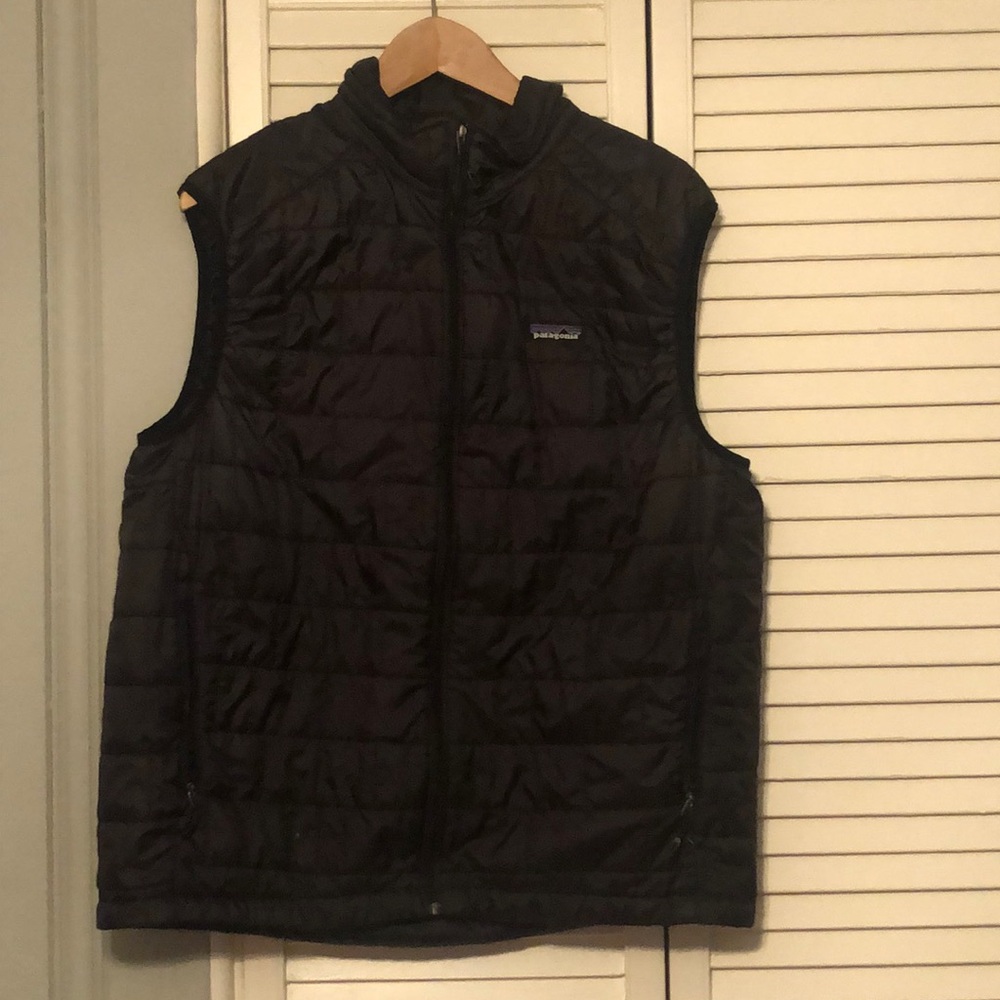 Black Patagonia Puffer Vest
